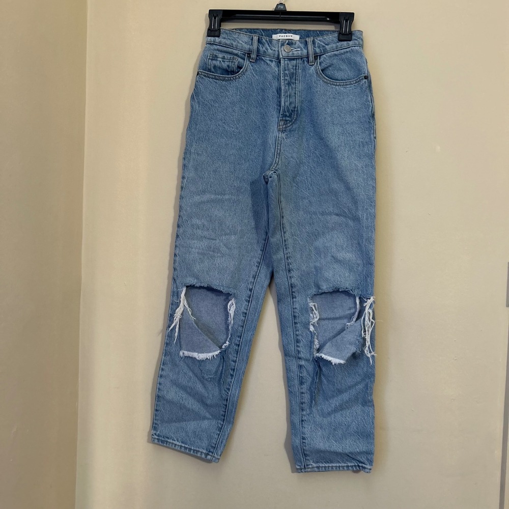 Pacsun Light Wash Ripped Knee Straight Leg Denim Jeans Women‎ Size 24 High Rise
